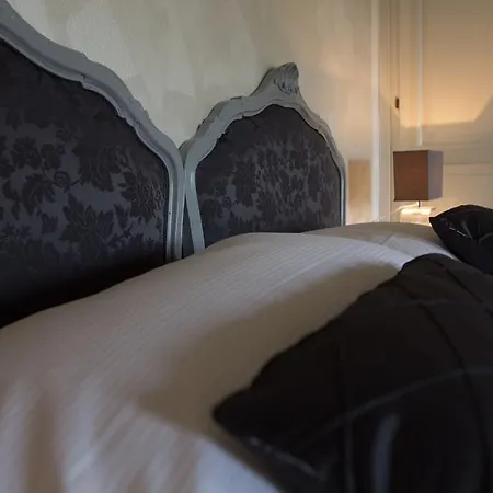 Relais Castei Del Garda *