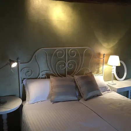 فندق مبيت وإفطار Relais Castei Del Garda *