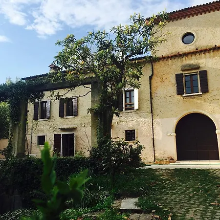 Relais Castei Del Garda *