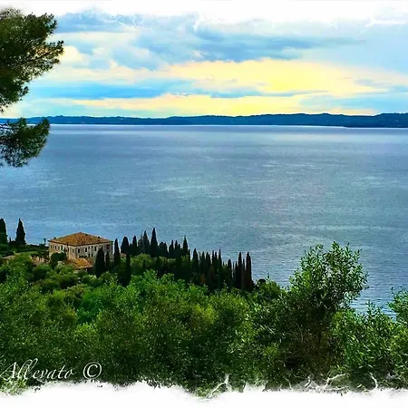 Relais Castei Del Garda