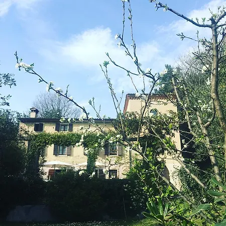 住宿加早餐酒店 Relais Castei Del Garda 加尔达