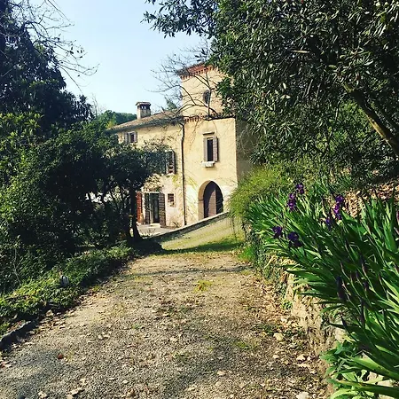 Relais Castei Del Garda *