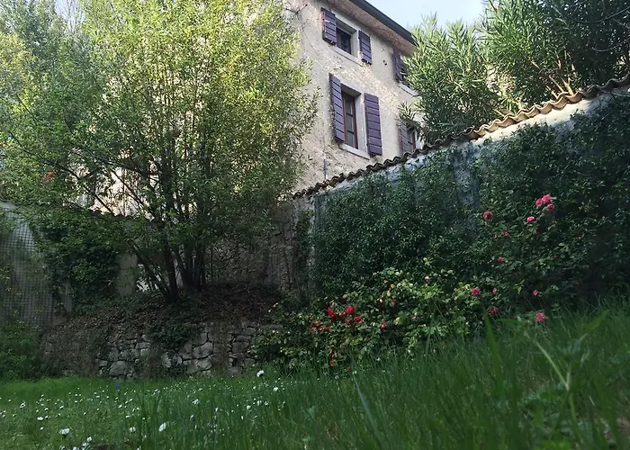 Bed & Breakfast Relais Castei Del Garda