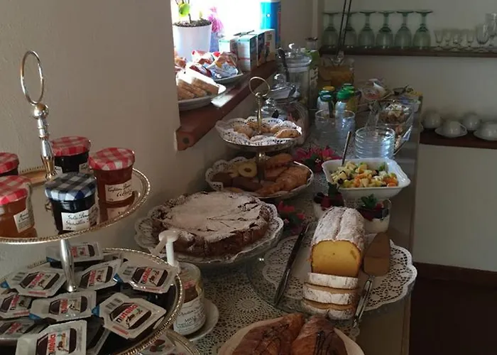 Relais Castei Del Garda Bed & Breakfast Garda (Verona)