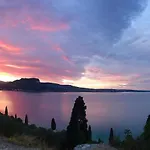 Relais Castei Del Garda Nocleg ze śniadaniem *