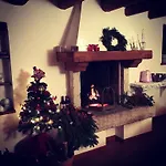 Nocleg ze śniadaniem Relais Castei Del Garda Garda (Verona)