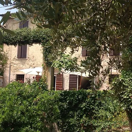 Relais Castei Del Garda Bed & Breakfast