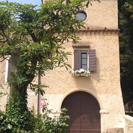 Bed & Breakfast Relais Castei Del Garda *