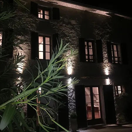 Relais Castei Del Garda Bed & Breakfast