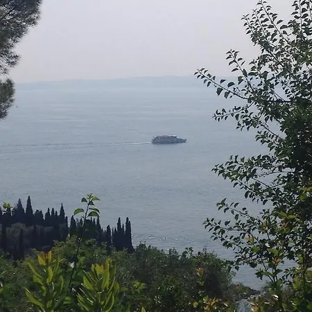 Relais Castei Del Garda *