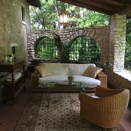 Relais Castei Del Garda