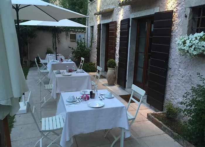 Relais Castei Del Garda Nocleg ze śniadaniem Garda (Verona)