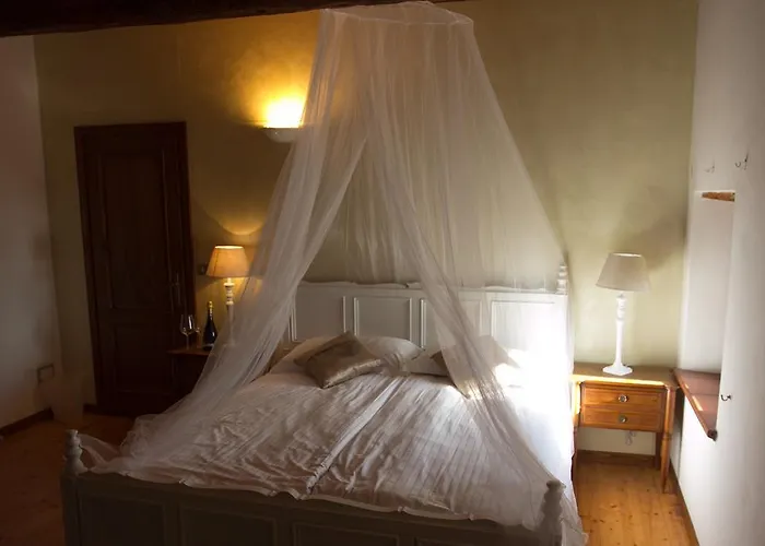 Relais Castei Del Garda فندق مبيت وإفطار غارْدا