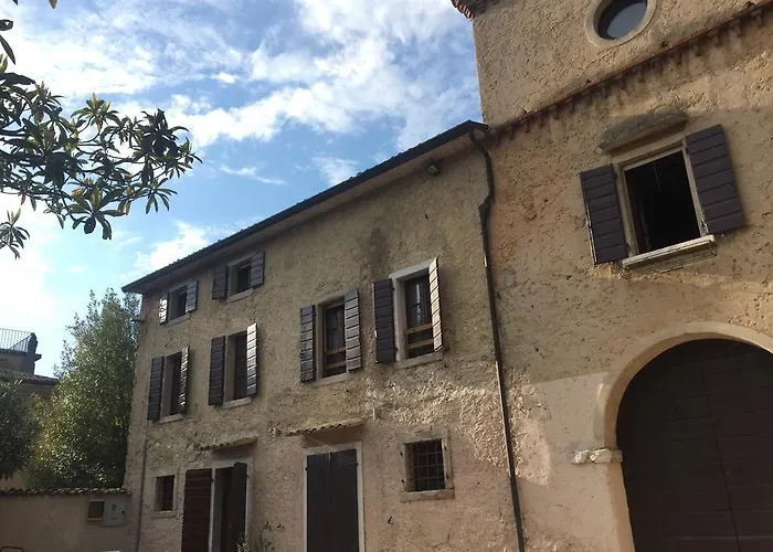 Relais Castei Del Garda