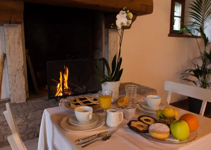 Nocleg ze śniadaniem Relais Castei Del Garda *