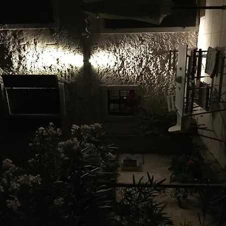 לינה וארוחת בוקר Relais Castei Del Garda