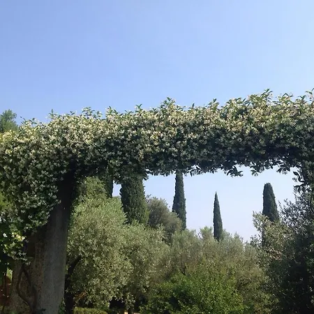 Relais Castei Del Garda