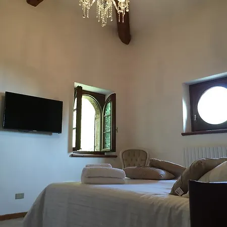 לינה וארוחת בוקר Relais Castei Del Garda
