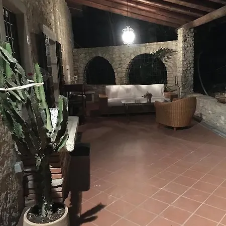 Bed & Breakfast Relais Castei Del Garda *