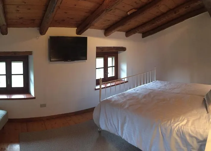 Relais Castei Del Garda Panzió Garda